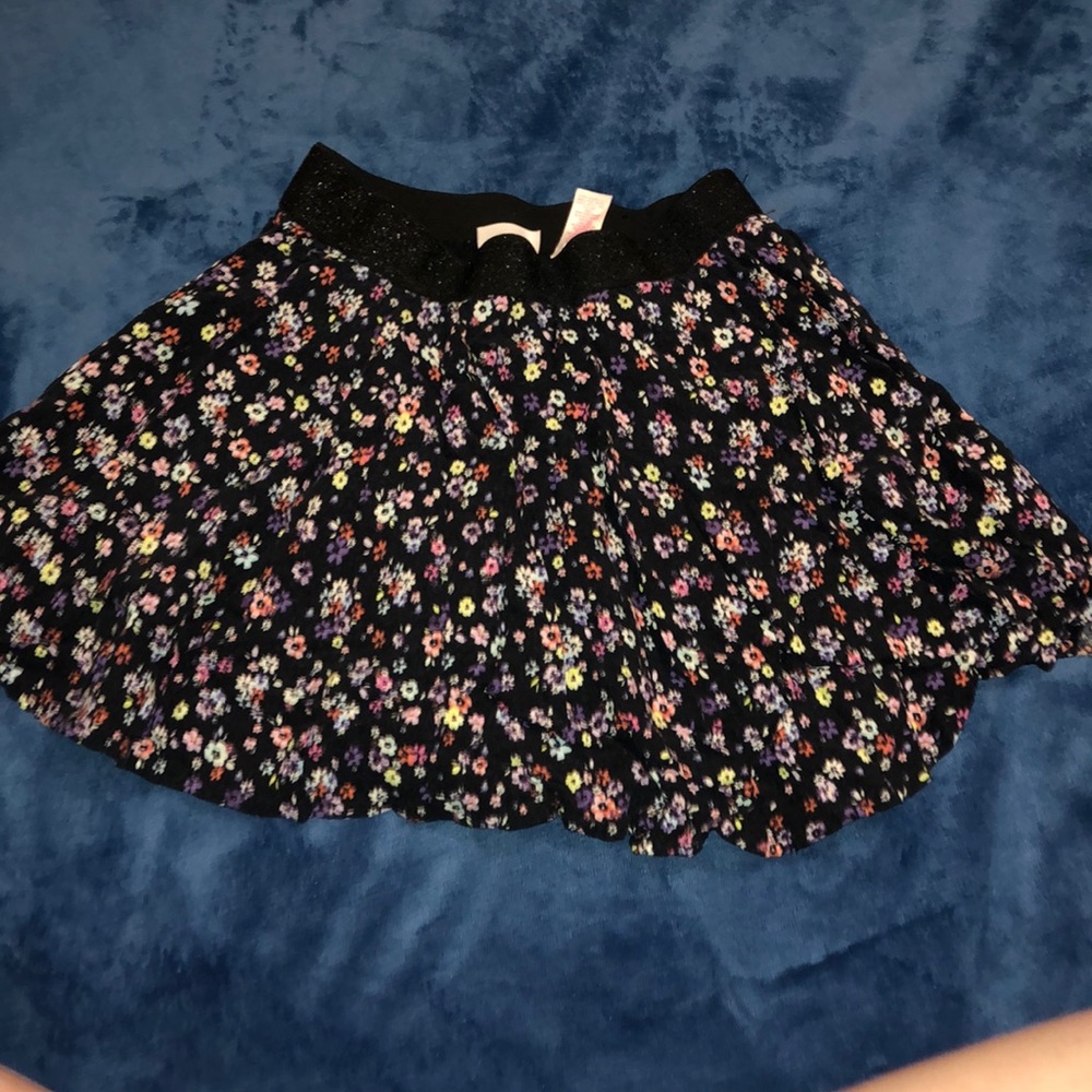 Kids floral skirt